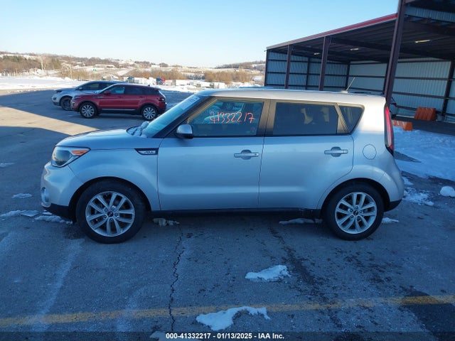 KIA SOUL + 2017 KNDJP3A54H7418463 Image 14