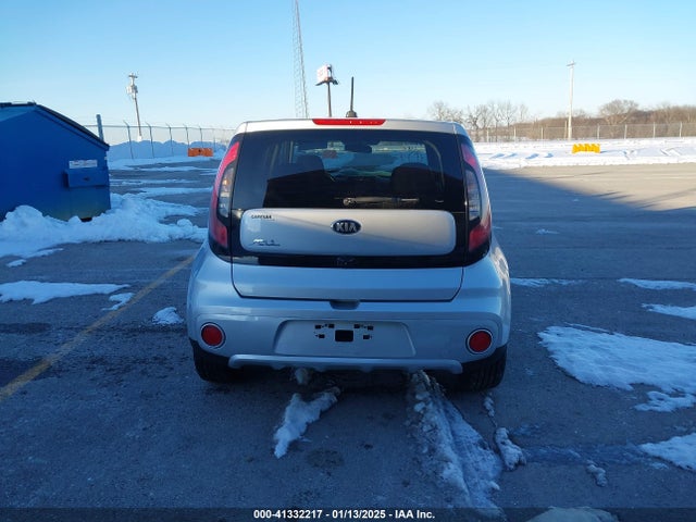 KIA SOUL + 2017 KNDJP3A54H7418463 Image 16