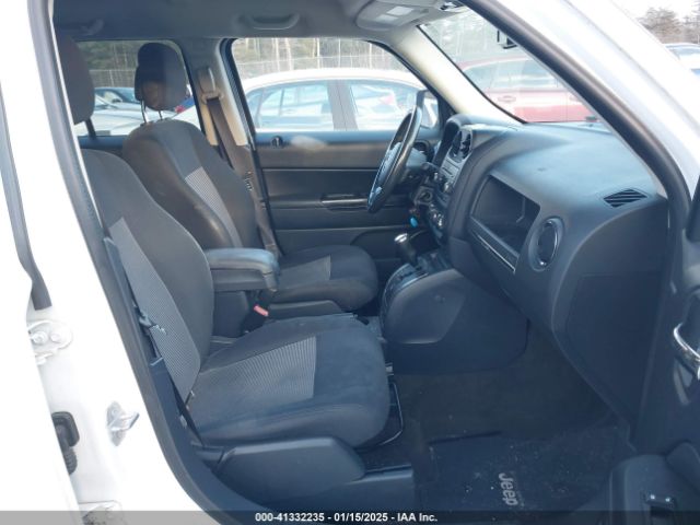 1C4NJRFB8FD289999 Jeep Patriot Latitude