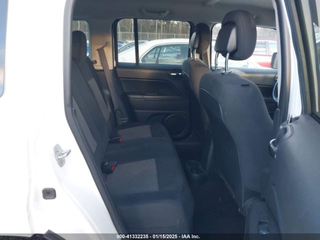 1C4NJRFB8FD289999 Jeep Patriot Latitude
