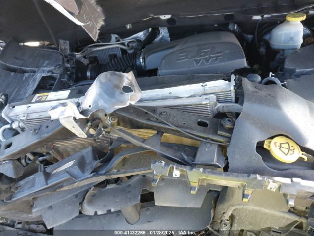 3C6RR7KG5LG134512 RAM 1500 Classic Tradesman  4x4 5'7 Box