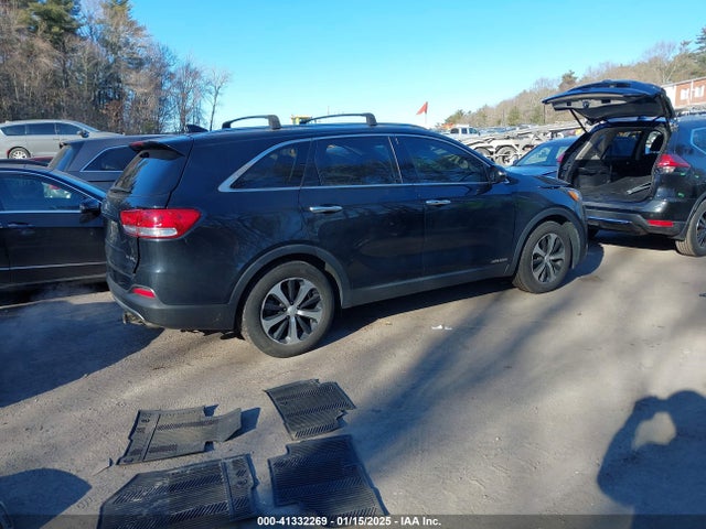 5XYPHDA54JG410997 KIA Sorento 3.3l Ex