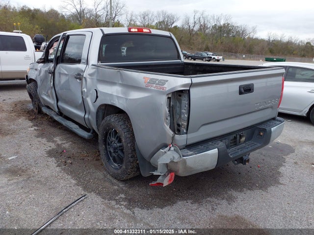 5TFEM5F11FX086460 Toyota Tundra Sr5 4.6l V8