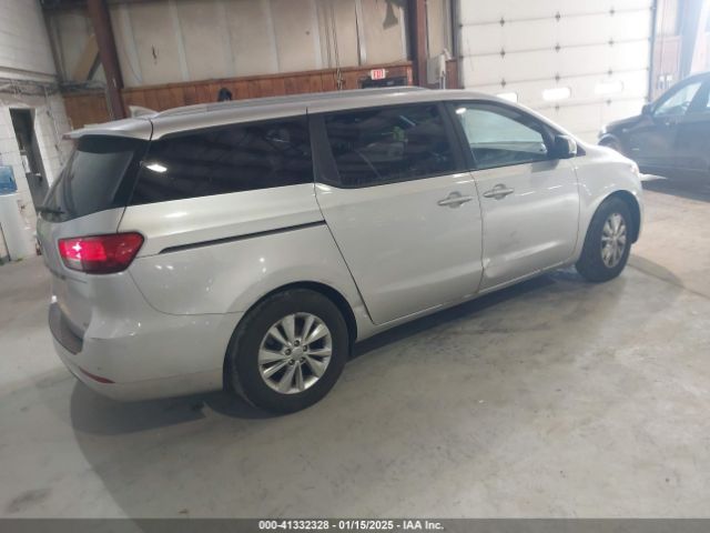 KNDMB5C13F6018852 KIA SEDONA LX