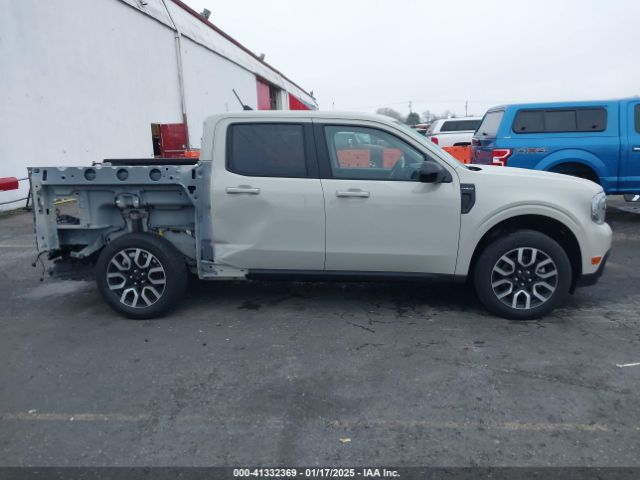 3FTTW8M37RRB14654 Ford Maverick Lariat