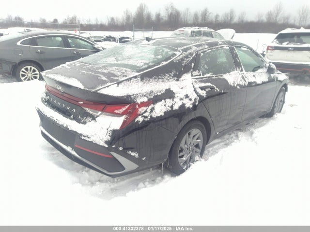 Hyundai ELANTRA SEL 2024 KMHLM4DG8RU637297 Image 4
