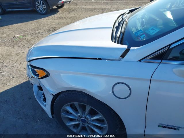 3FA6P0PU6HR265019 Ford Fusion Energi Se Luxury