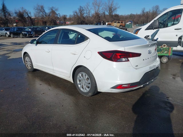 Hyundai ELANTRA SE 2019 5NPD74LF1KH432090 Image 3