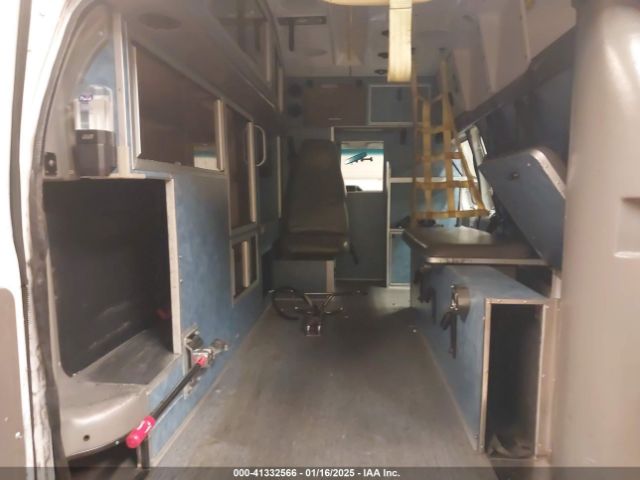 1FDSS3EL2EDB15167 Ford E-350 Super Duty Commercial