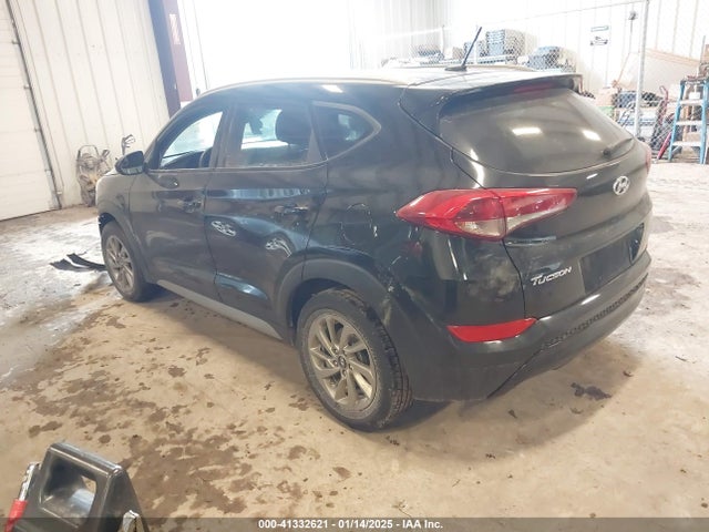KM8J33A45HU453254 Hyundai TUCSON SE