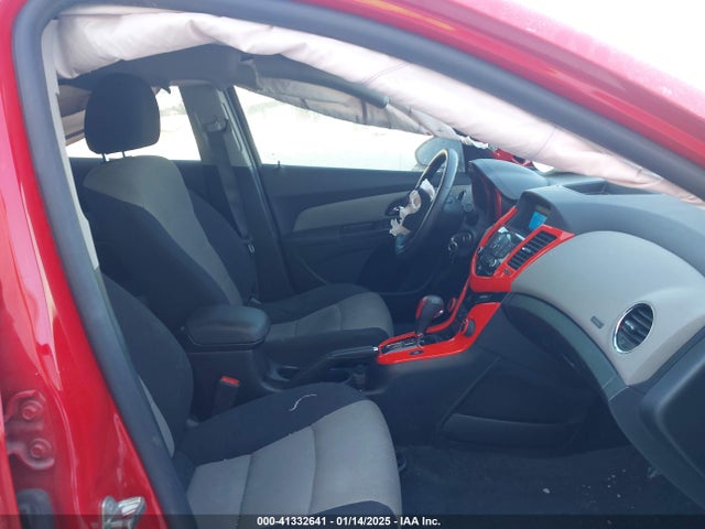 1G1PA5SH8E7432838 Chevrolet Cruze Ls Auto