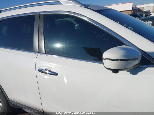 Nissan ROGUE SV 2017 KNMAT2MTXHP612673 Image 14