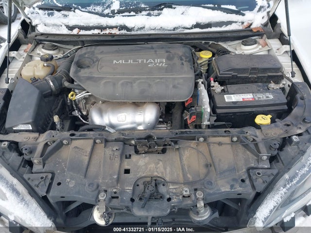 Продаж на аукціоні авто 2015 Chrysler 200 Limited, vin: 1C3CCCAB5FN598690, номер лоту: 41332721