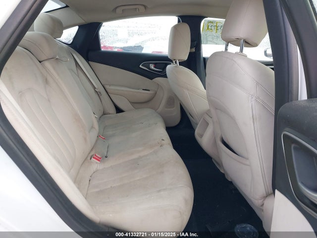 Продаж на аукціоні авто 2015 Chrysler 200 Limited, vin: 1C3CCCAB5FN598690, номер лоту: 41332721