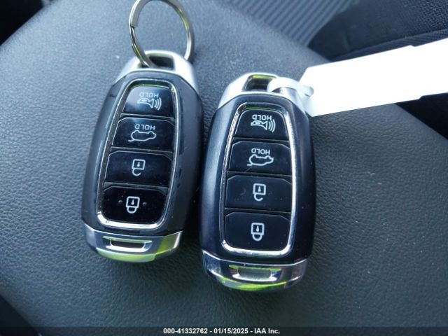 KM8K63A53MU664709 Hyundai Kona Night
