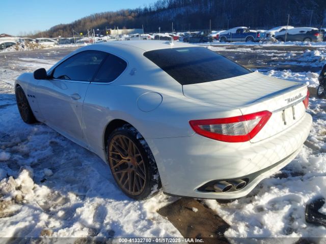 2012 MASERATI GRANTURISMO ZAM45KLA1C0062249 Photo 2