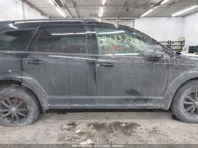3C4PDCBG9KT868969 Dodge JOURNEY SE