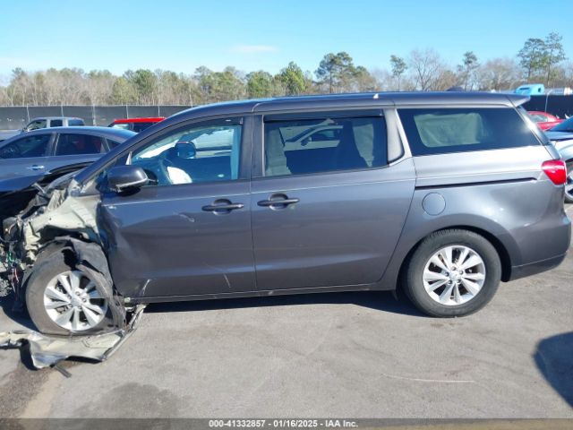 KNDMB5C10H6223130 KIA SEDONA LX
