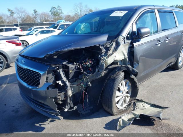 KNDMB5C10H6223130 KIA SEDONA LX