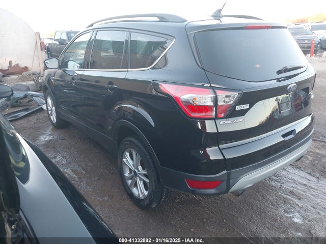 Ford ESCAPE SE 2018 1FMCU0GD9JUD42935 Image 3