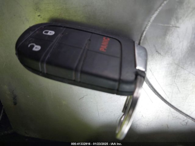 3C4NJDBB4KT670309 Jeep Compass Latitude 4x4