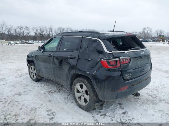 3C4NJDBB4KT670309 Jeep Compass Latitude 4x4