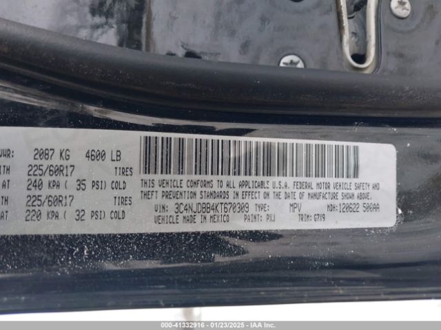 3C4NJDBB4KT670309 Jeep Compass Latitude 4x4