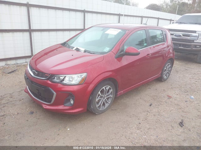 Chevrolet Sonic Lt Auto 2018 1G1JD6SH0J4116915 Image 2