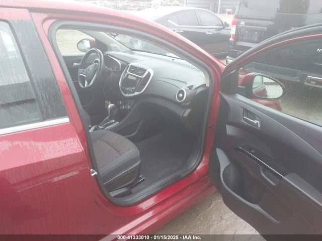 Chevrolet Sonic Lt Auto 2018 1G1JD6SH0J4116915 Image 5