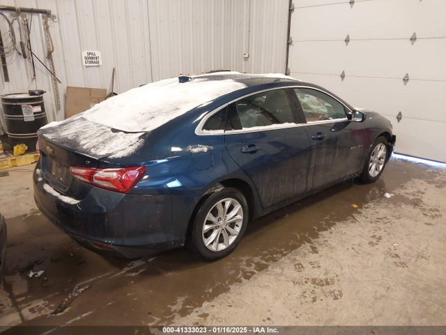 1G1ZD5ST5NF196076 Chevrolet Malibu Fwd Lt