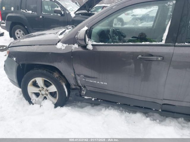 1C4NJDEB3FD412757 Jeep Compass Latitude