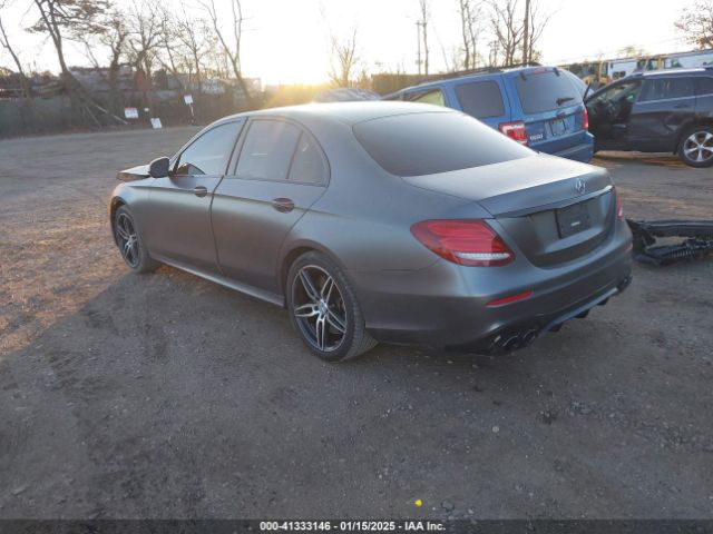 2020 MERCEDES-BENZ AMG E 53 WDDZF6BBXLA708252 Photo 2