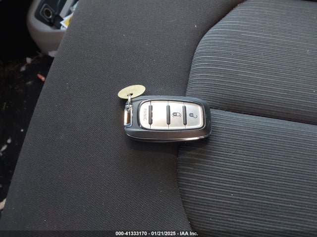 Chrysler Voyager Lx 2020 2C4RC1CG7LR287442 Image 11