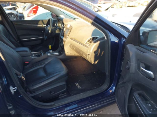 2017 CHRYSLER 300 2C3CCAAG0HH603628 Photo 4