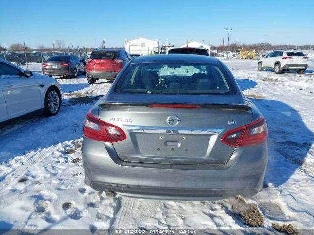 1N4AL3AP2HC219633 Nissan Altima 2.5 Sr