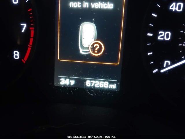 KM8J3CA27JU606060 Hyundai Tucson Limited