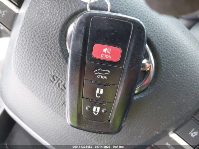 5TDGZRAH8NS140704 Toyota Highlander Xle