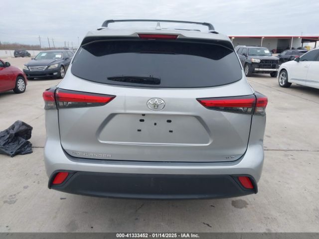 5TDGZRAH8NS140704 Toyota Highlander Xle