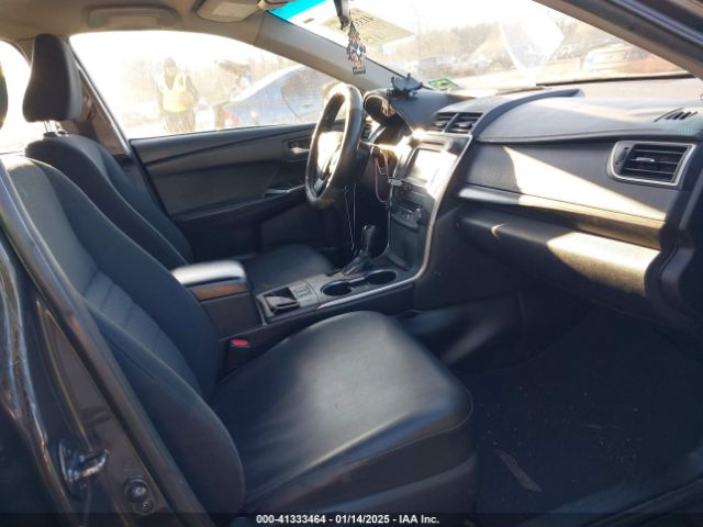 4T1BD1FKXFU161240 Toyota Camry Hybrid Le