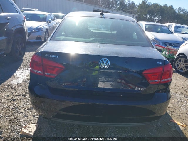 Volkswagen Passat 1.8t Wolfsburg Edition 2014 1VWAT7A37EC101438 Image 16