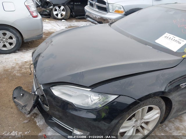 2015 TESLA MODEL S 5YJSA1E25FF107819 Photo 9