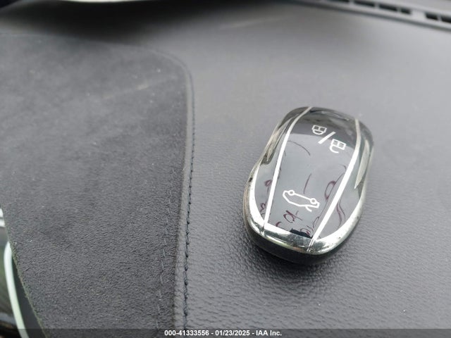 2015 TESLA MODEL S 5YJSA1E25FF107819 Photo 10
