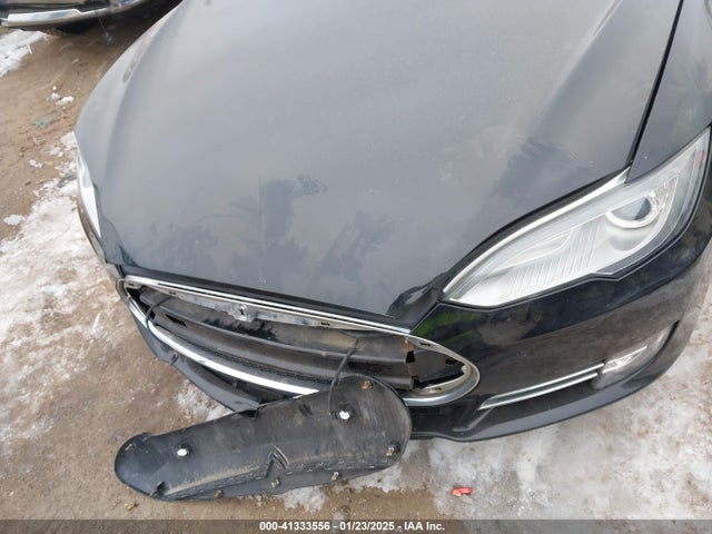 2015 TESLA MODEL S 5YJSA1E25FF107819 Photo 5