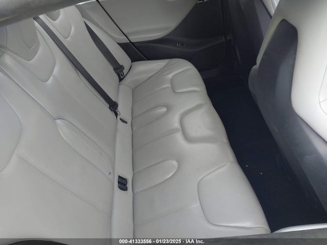 2015 TESLA MODEL S 5YJSA1E25FF107819 Photo 7