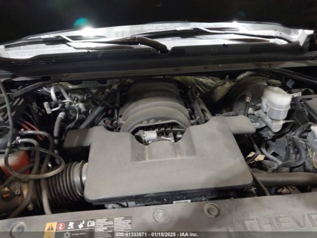 1GNSKBKC1JR190059 Chevrolet Tahoe Lt