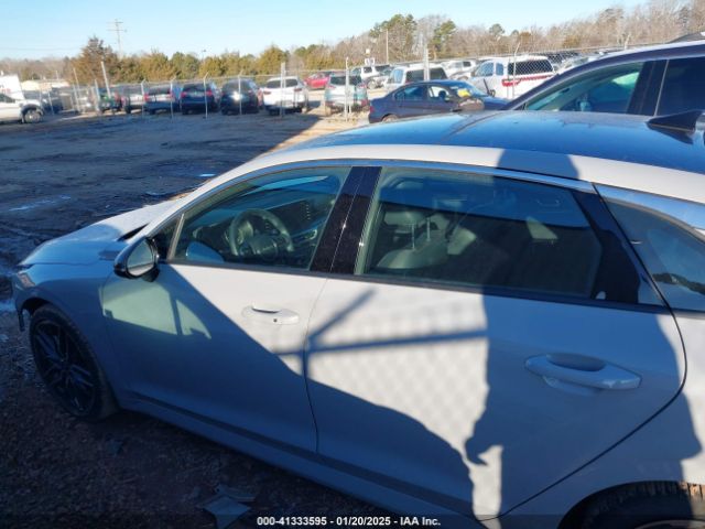 5XXG44J83RG244171 KIA K5 Gt