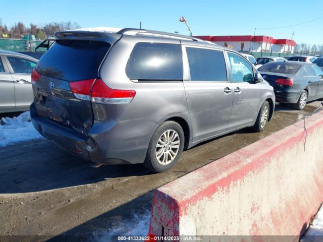 5TDYK3DC7ES459856 Toyota Sienna Xle/limited