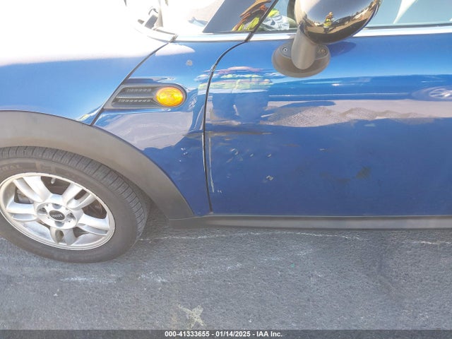 2012 MINI COOPER WMWSU3C57CT543951 Photo 5