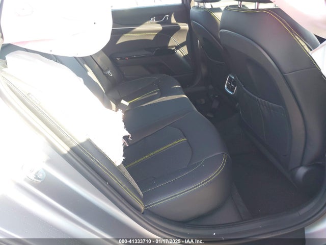 KNAG44J89S5334027 KIA K5 Gt