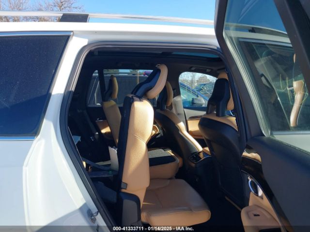 YV4A22PK8G1039020 Volvo Xc90 T6 Momentum